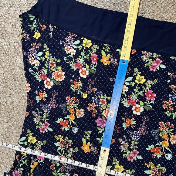 Nina Leonard Woman 3X Black Floral Liquid Knit Slip Top Flowy Swing Cottagecore - Picture 3 of 8